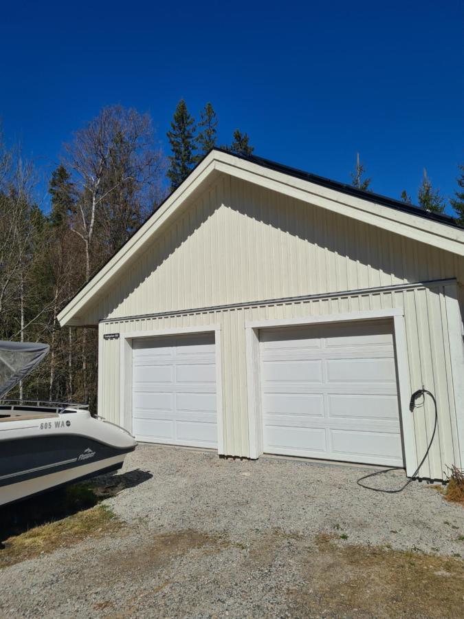 Pinebo Palace Guesthouse Ulricehamn Exterior photo