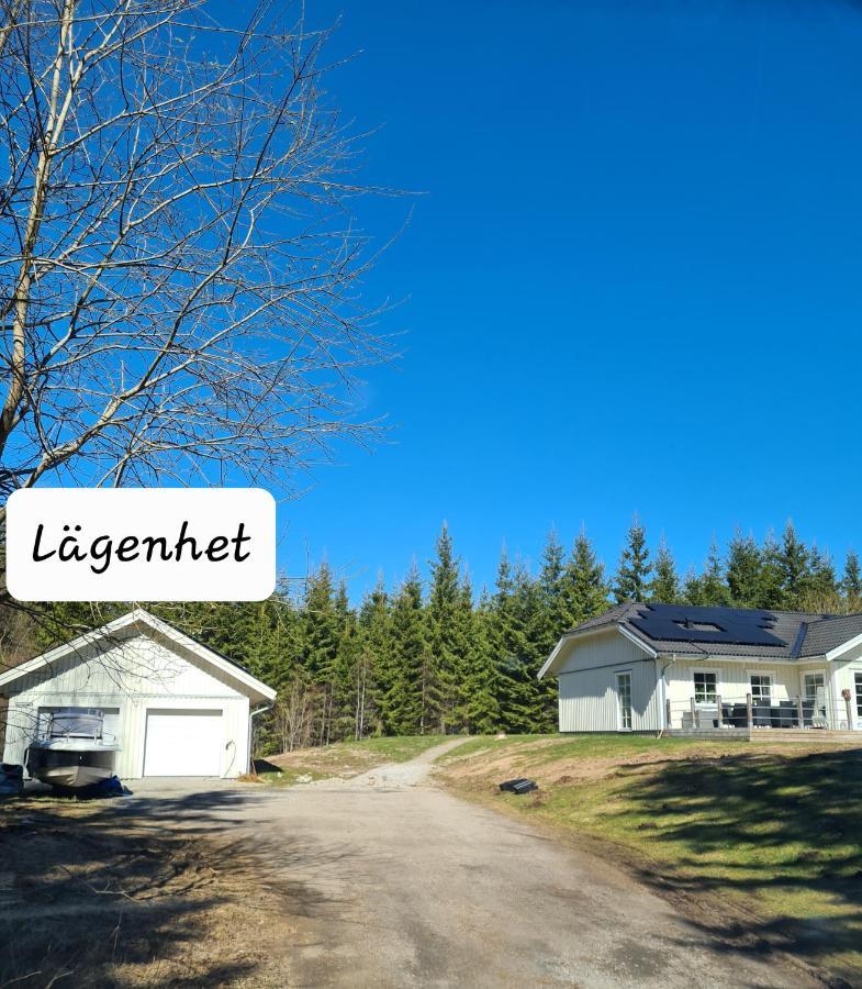 Pinebo Palace Guesthouse Ulricehamn Exterior photo